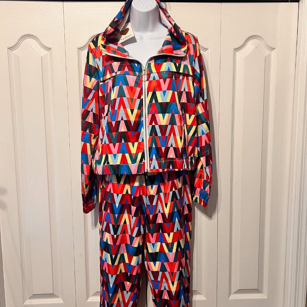 La Diosa-NWT-Women's 2 PC Jogger Pant/Jacket Set-Bright Multi Color-Medium-Hood